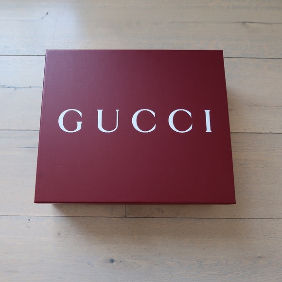 Authentic Gucci Box – Luxury Designer Packaging Only (No Item Included) - Picture 1 of 1